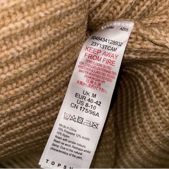 TOPSHOP Women's Topshop Mock Neck
Crop Sweater(Size Medium) - Picture 7 of 8